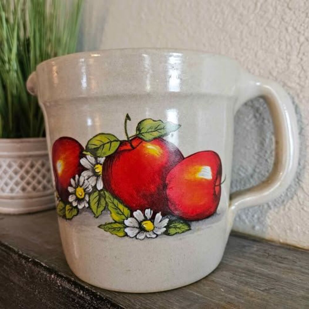 Vintage Shakers & Thangs Pottery Apple Daisy Stoneware Pitcher Marshall Texas